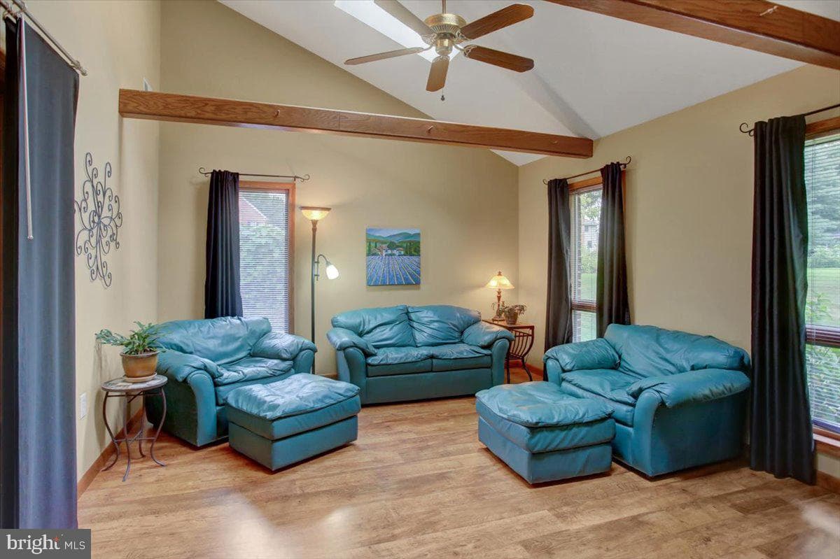 1577 Marilyn Court photo 35