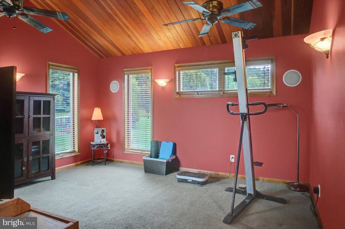 1577 Marilyn Court photo 64