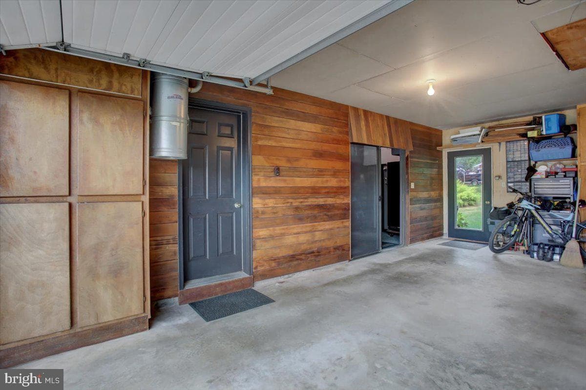 1577 Marilyn Court photo 67