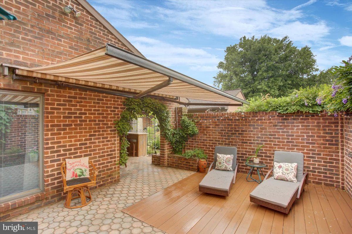 1577 Marilyn Court photo 85