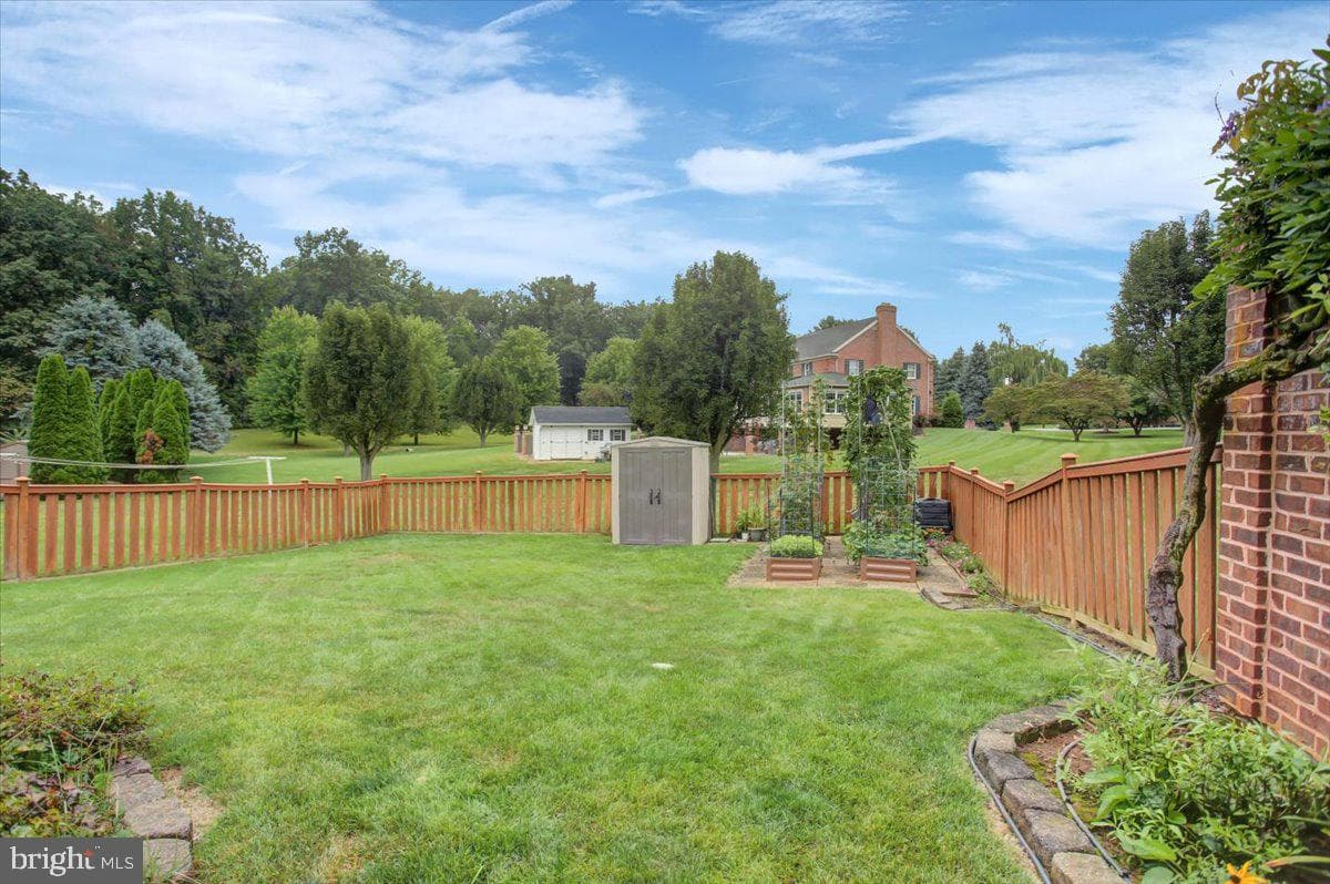 1577 Marilyn Court photo 86