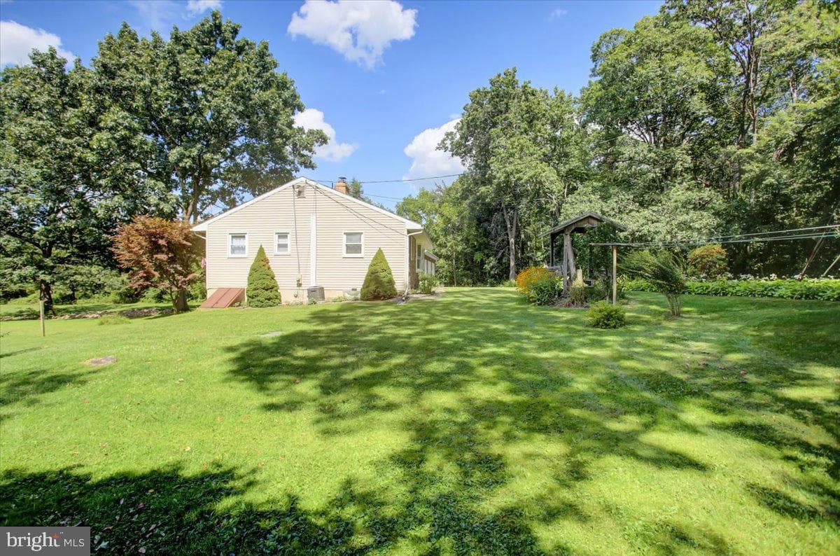 2313 Lindsay Lot Road photo 31