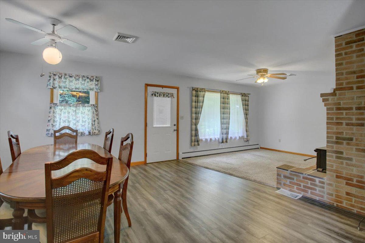 2313 Lindsay Lot Road photo 7
