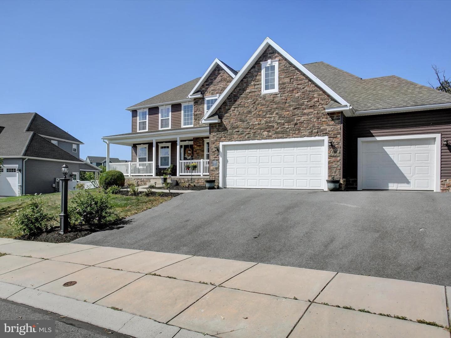 1299 Divinity Drive