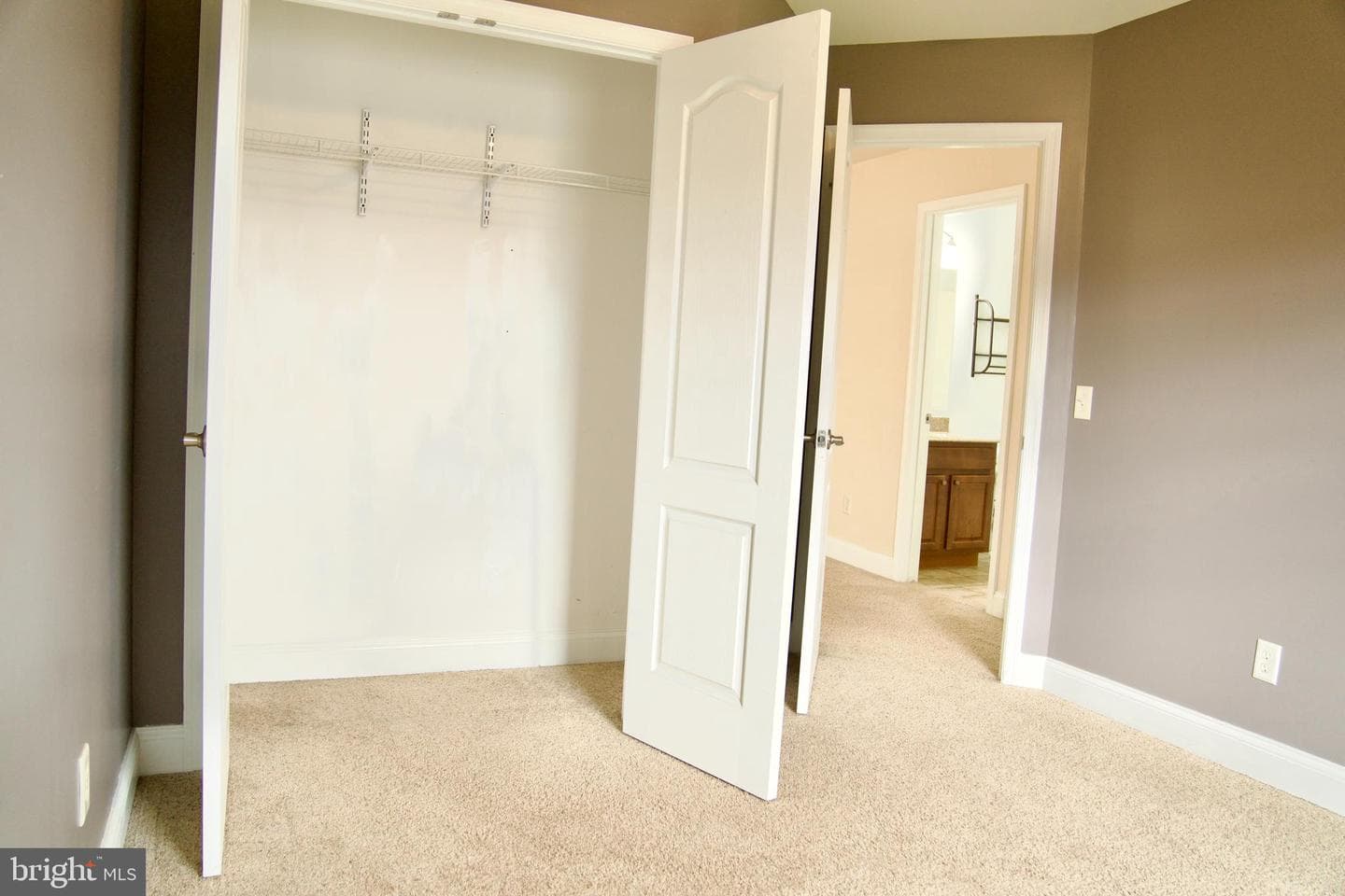 215 Whitley Drive Drive photo 22
