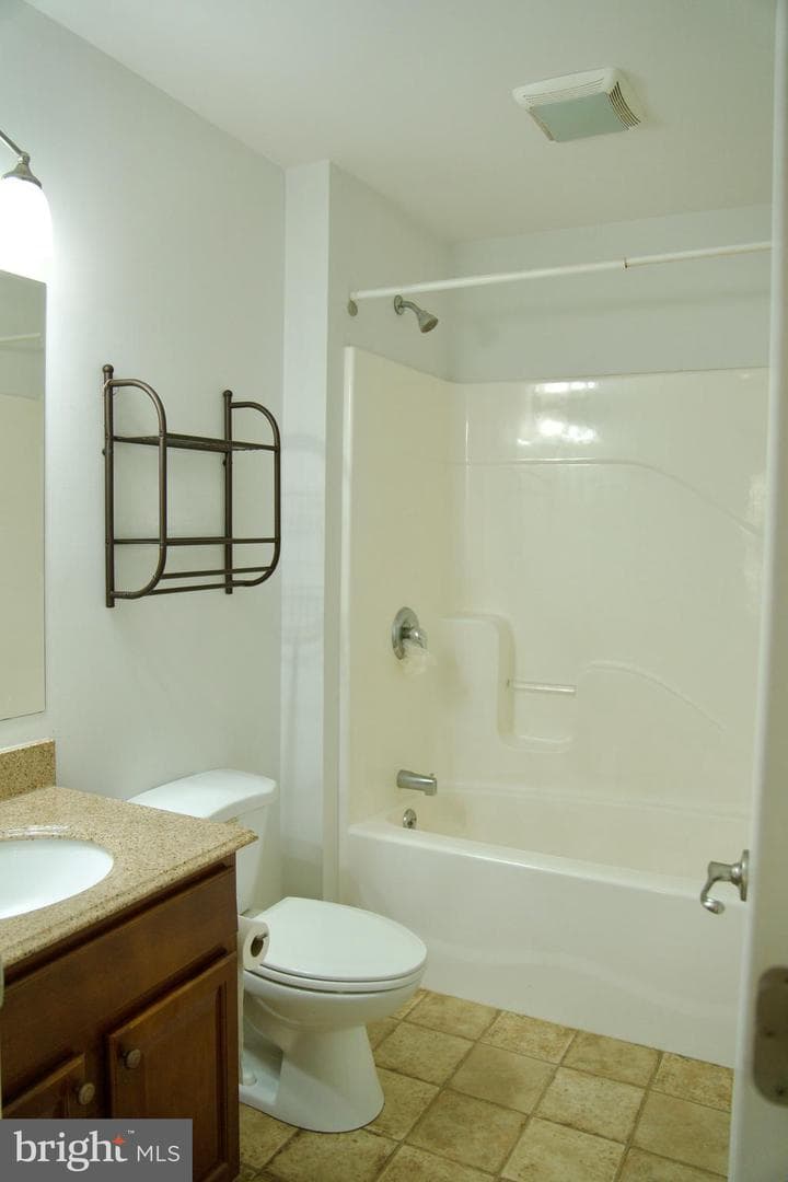 215 Whitley Drive Drive photo 24