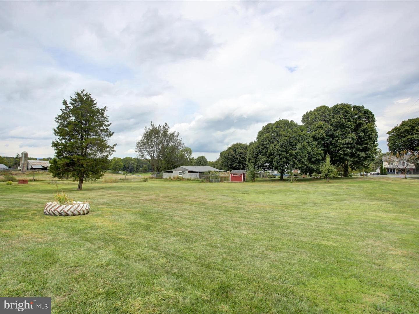11201 Garnes Road photo 3