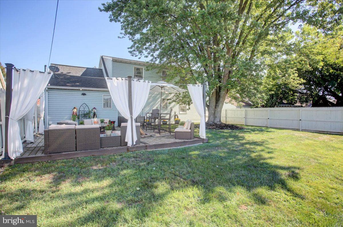 170 Guilford Drive Drive photo 3