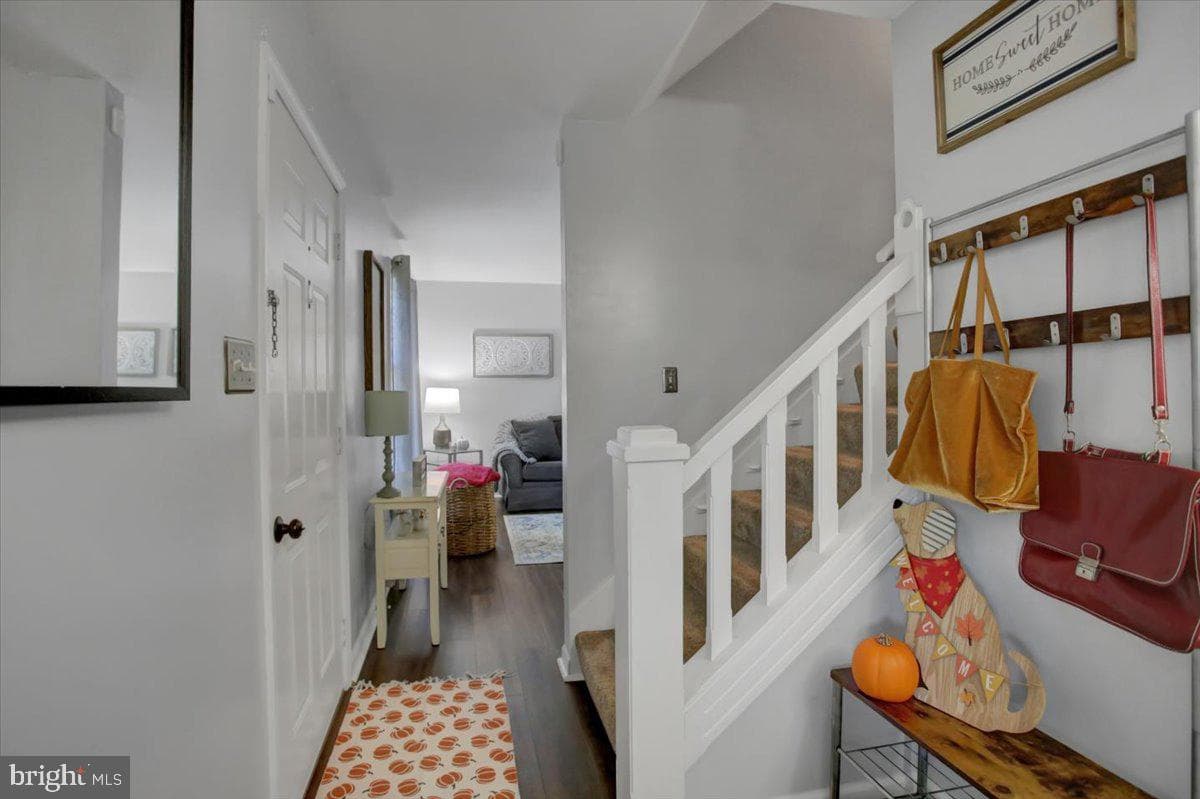 170 Guilford Drive Drive photo 6