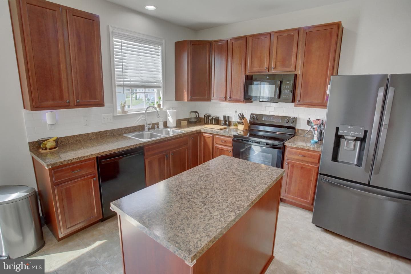 6816 Pennington Drive photo 14