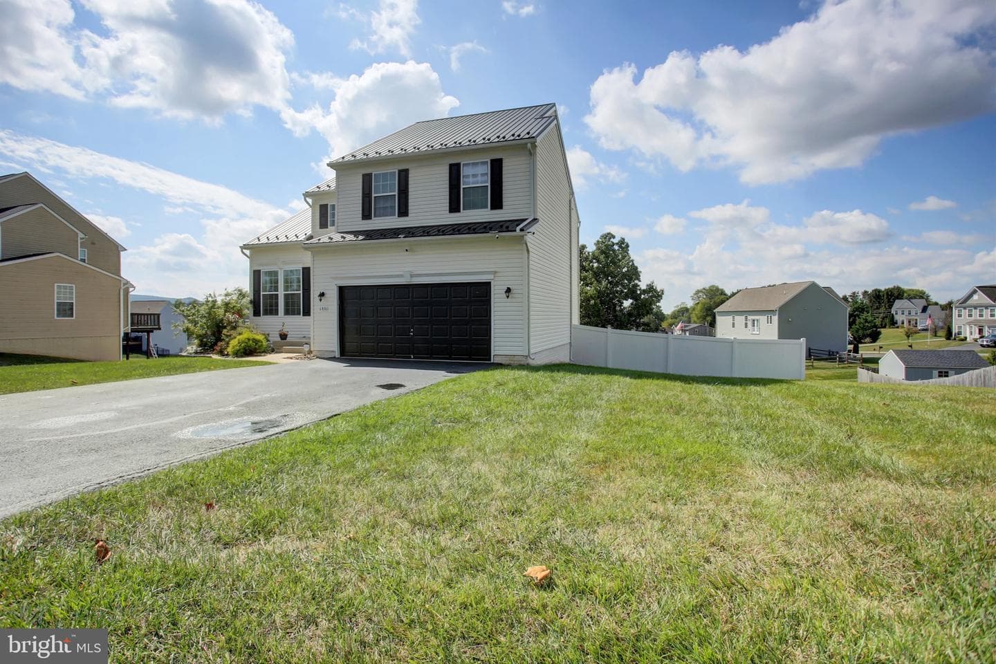 6816 Pennington Drive photo 4