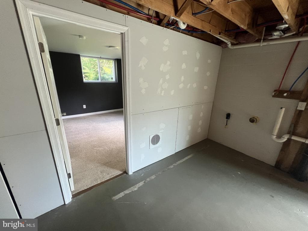 1510 Lake Shore Drive photo 24
