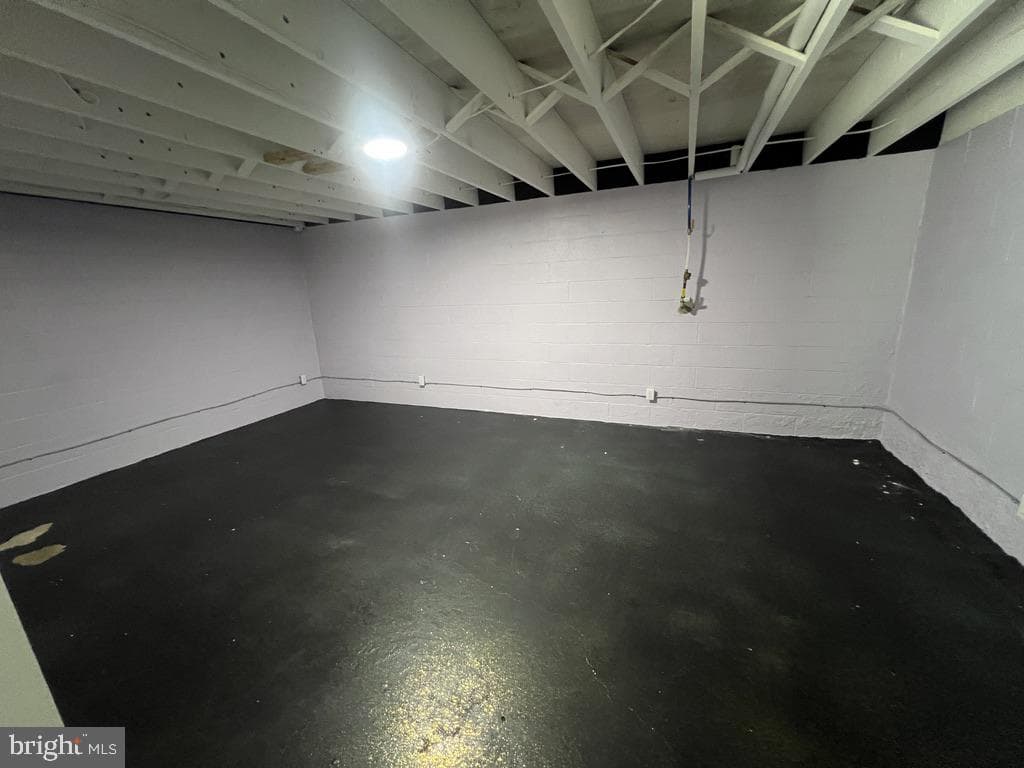 1510 Lake Shore Drive photo 27