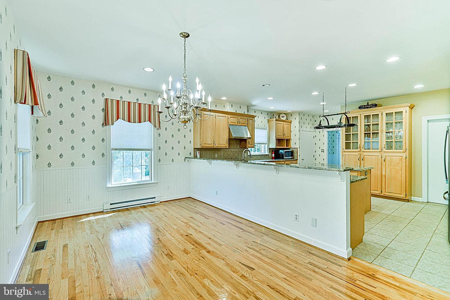 1558 Hearthside Drive photo 18