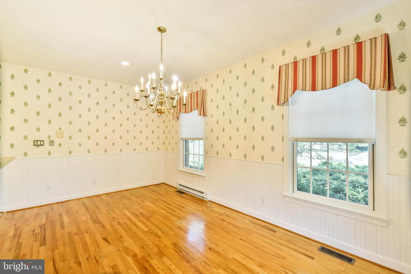 1558 Hearthside Drive photo 19