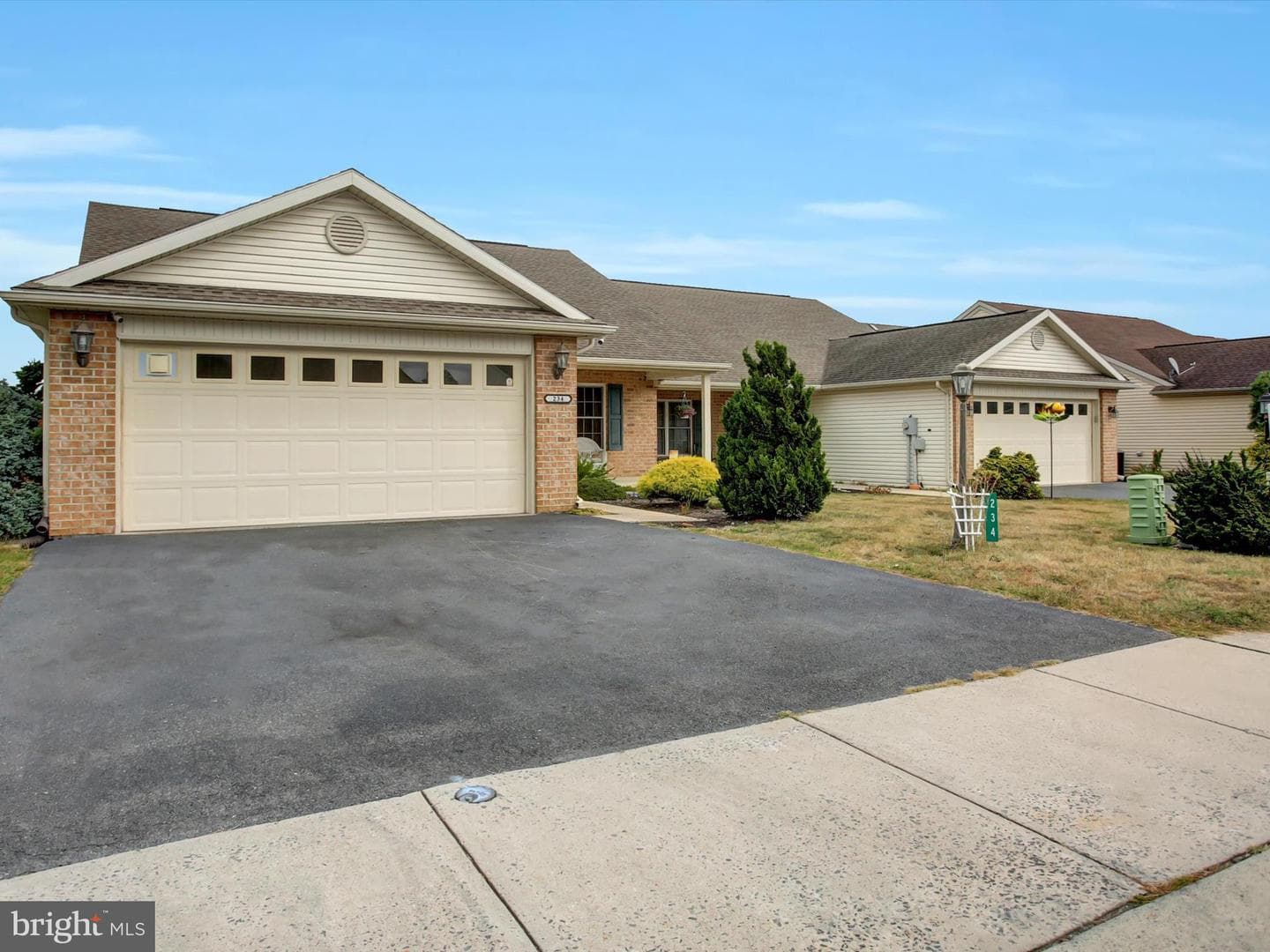 234 Lantern Lane photo 3