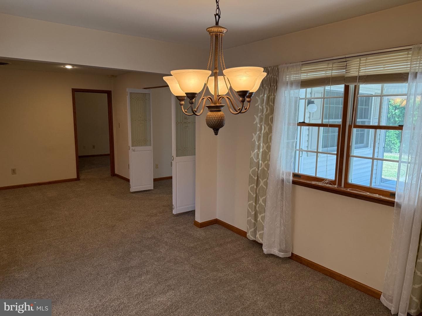 2353 McCleary Drive photo 17