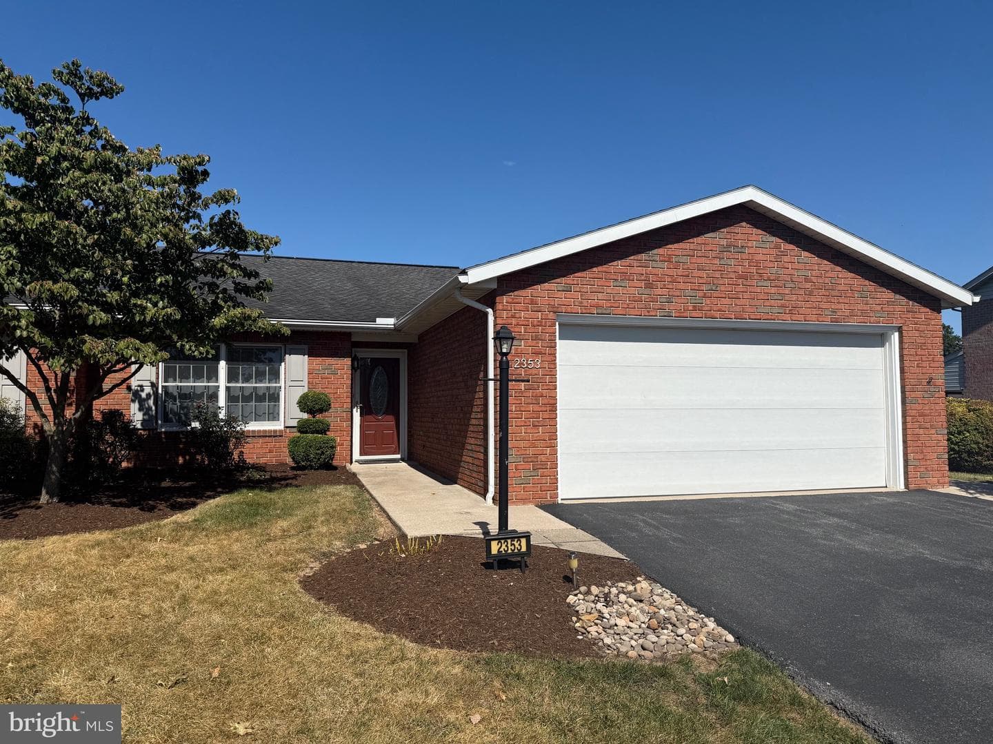 2353 McCleary Drive photo 2