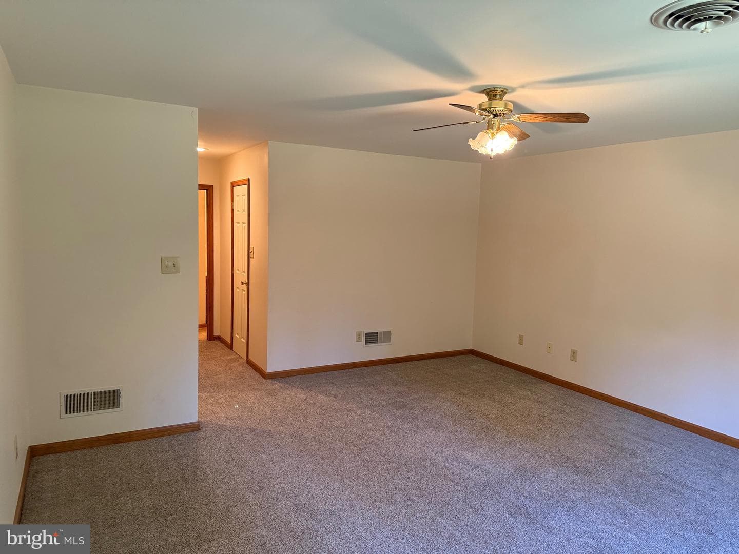 2353 McCleary Drive photo 23
