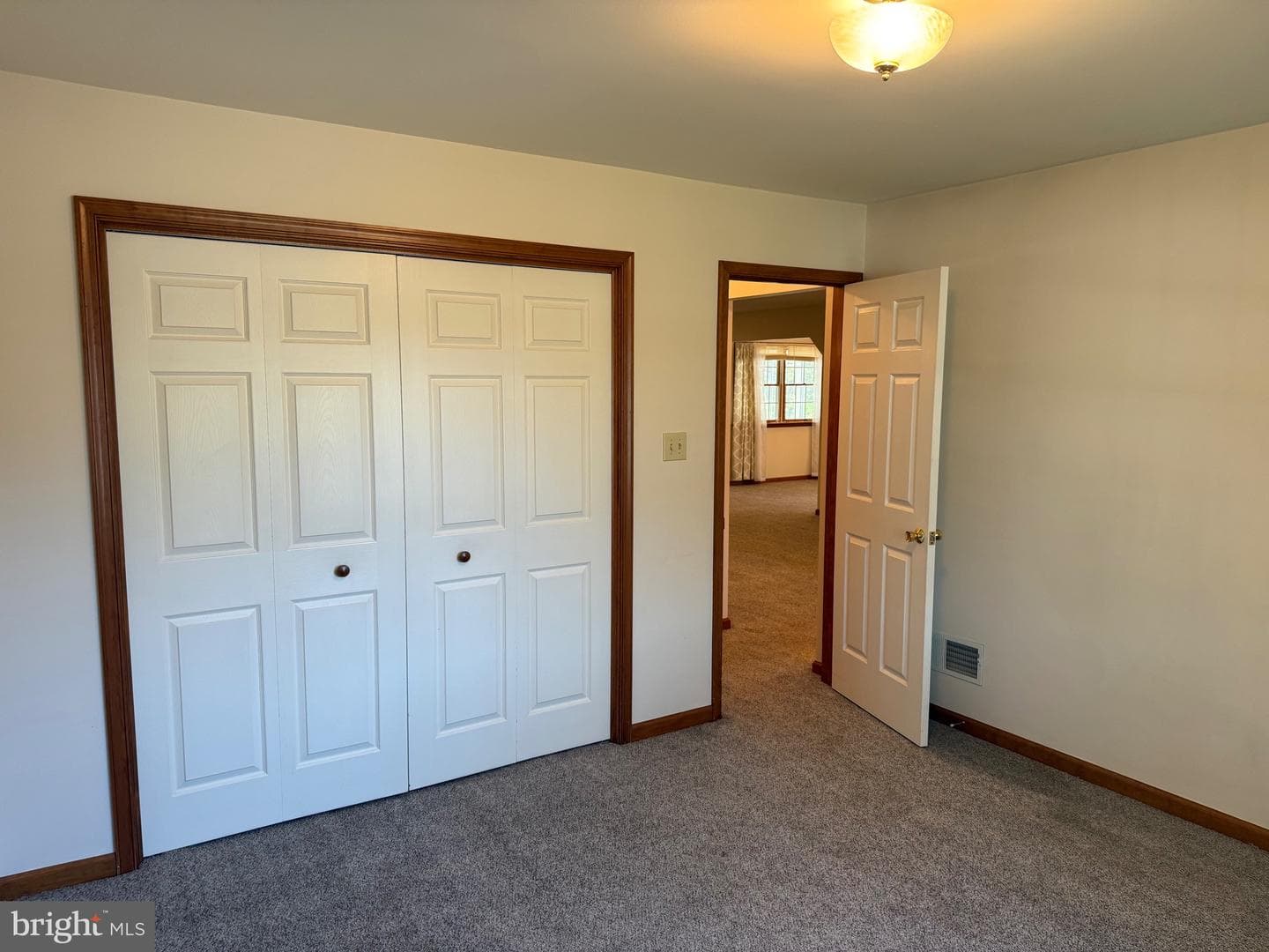 2353 McCleary Drive photo 30