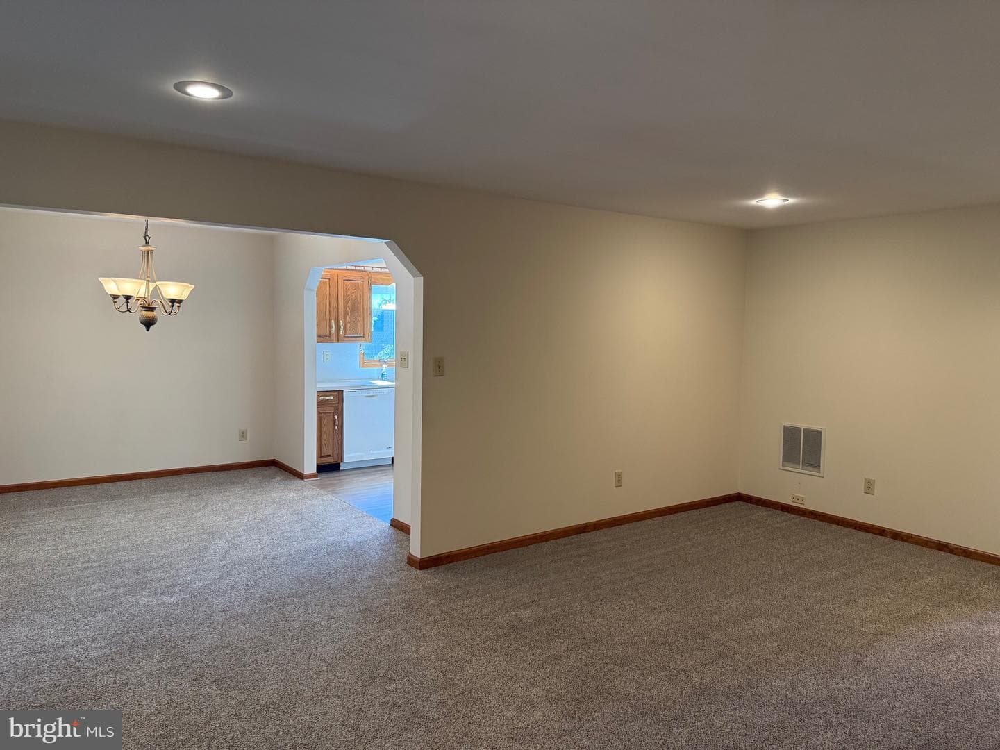 2353 McCleary Drive photo 7