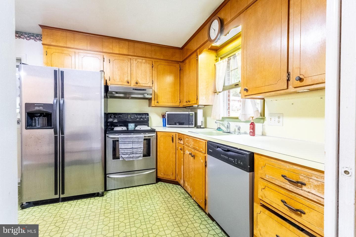 6591 Mountain Drive photo 7