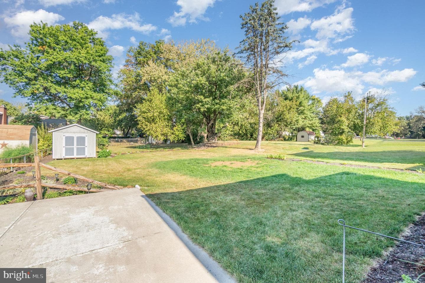 1621 Scotland Avenue photo 28