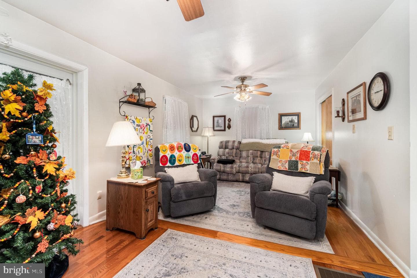 1621 Scotland Avenue photo 3