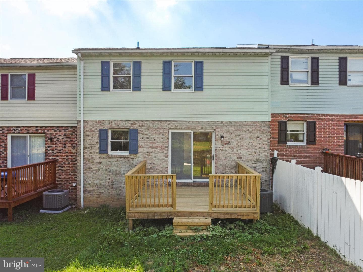 1448 Hollywell Avenue photo 23