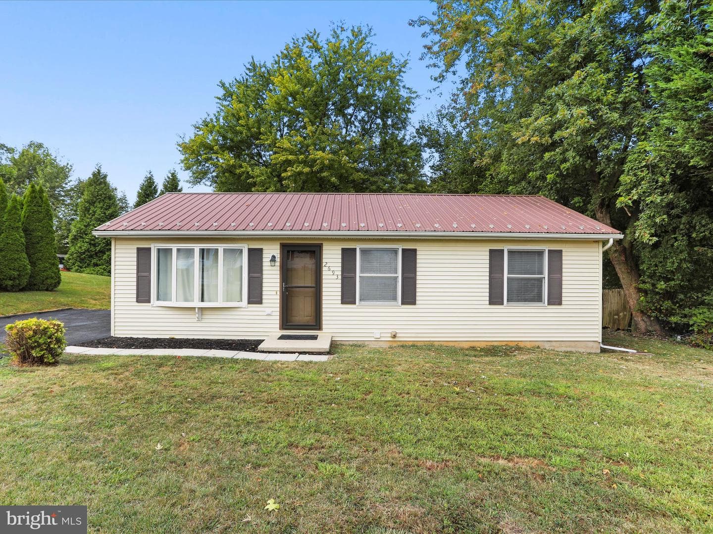 2693 White Church Road photo 3