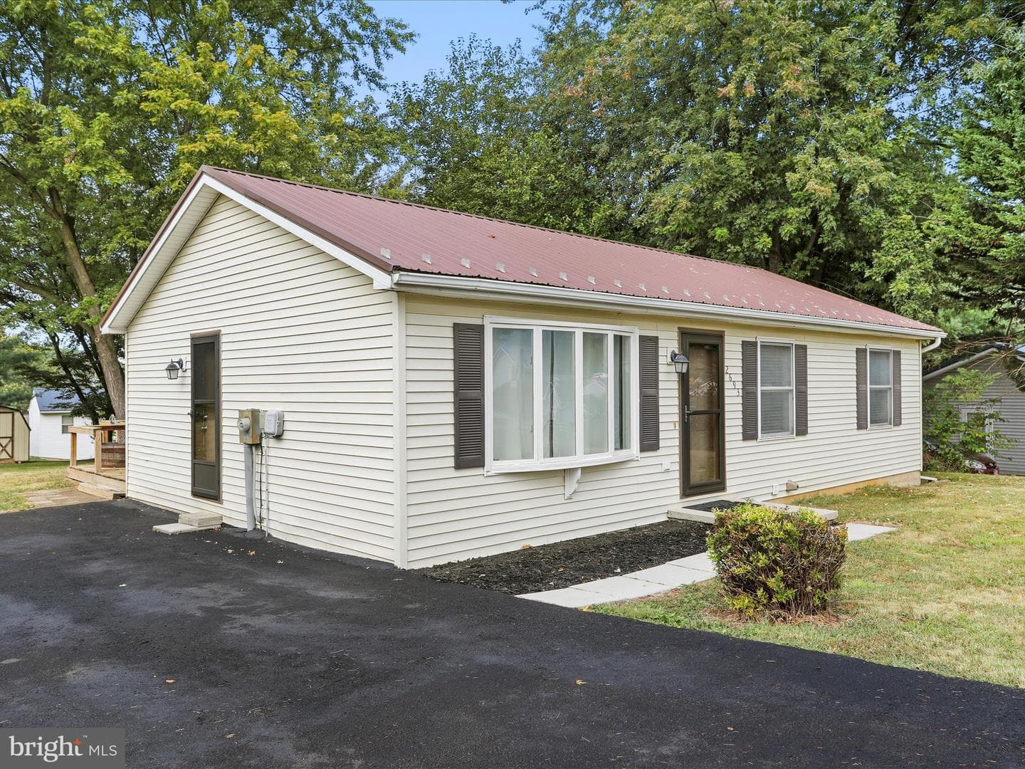 2693 White Church Road photo 4