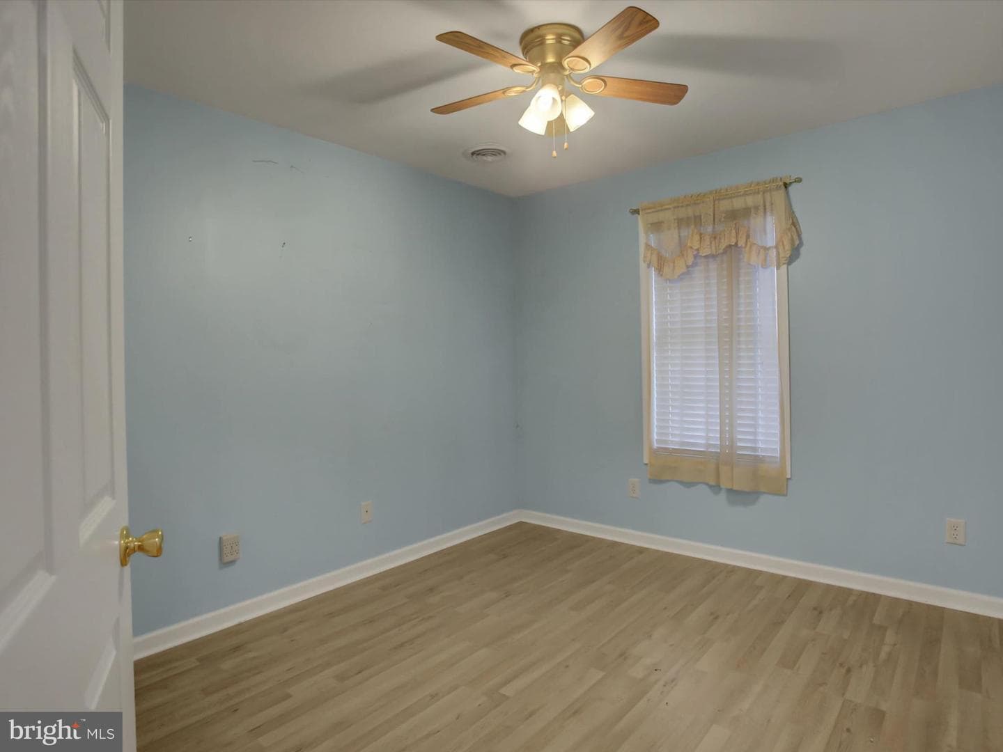 245 Lantern Lane photo 21
