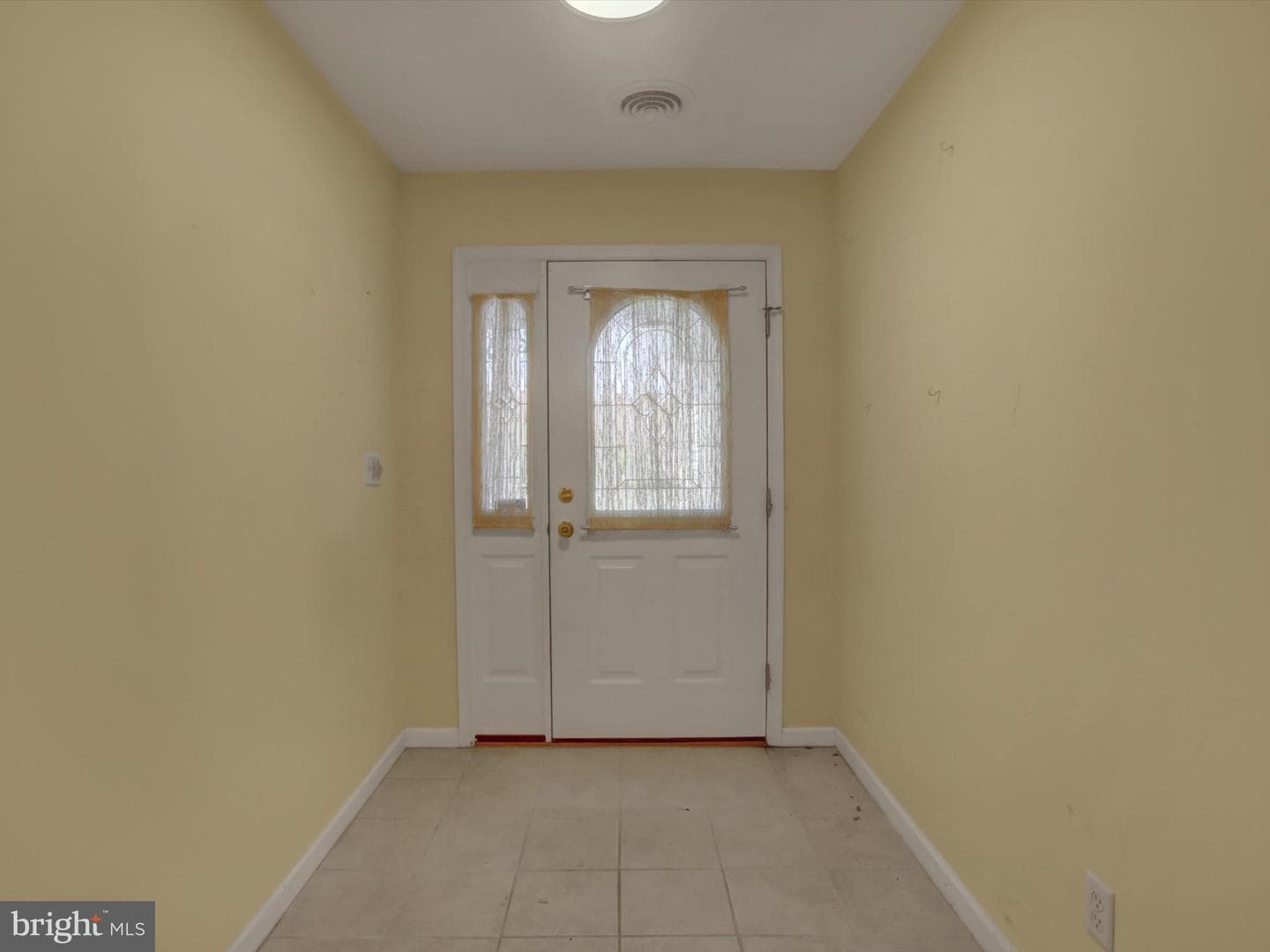 245 Lantern Lane photo 5