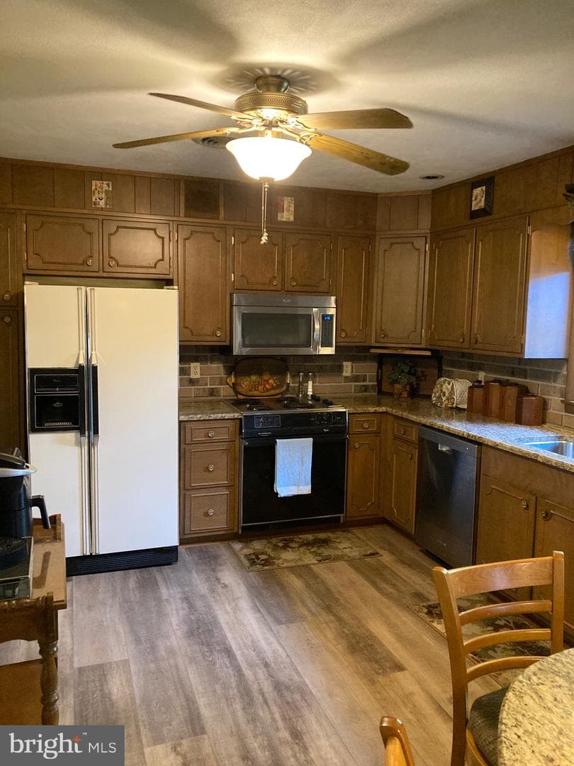 308 Wendy Drive photo 5