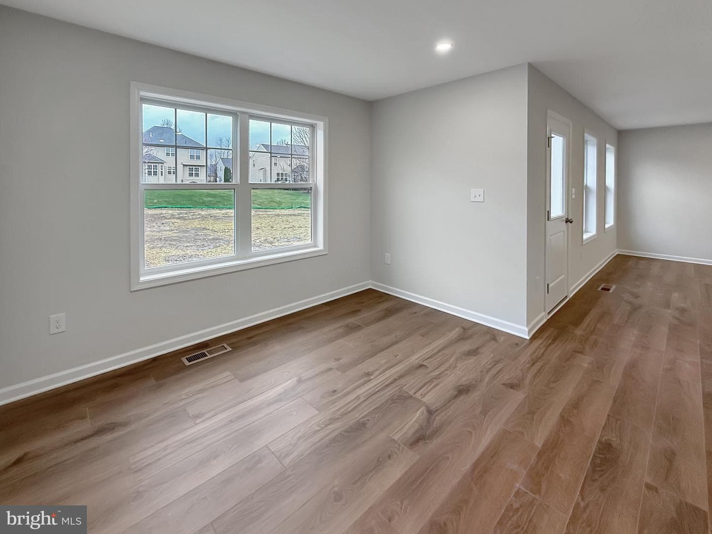 5877 Buchanan Drive photo 16