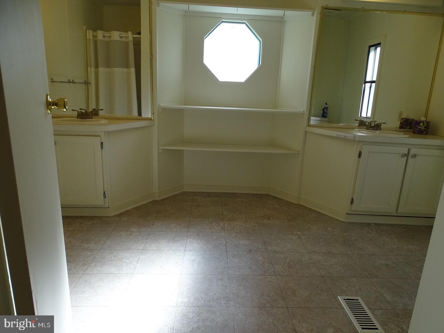 13132 Ashton Drive #11 photo 14