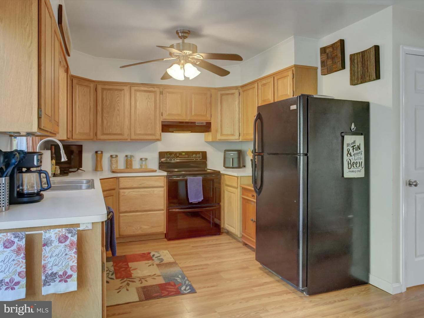 403 Sunny Drive photo 12