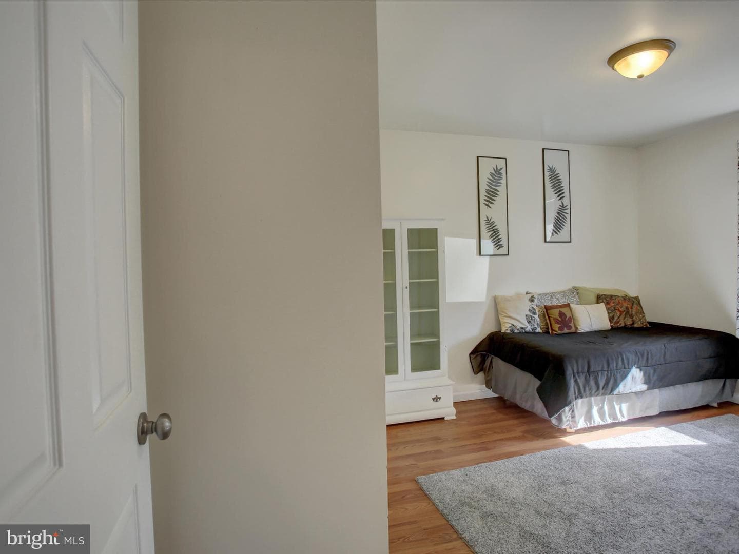 403 Sunny Drive photo 24