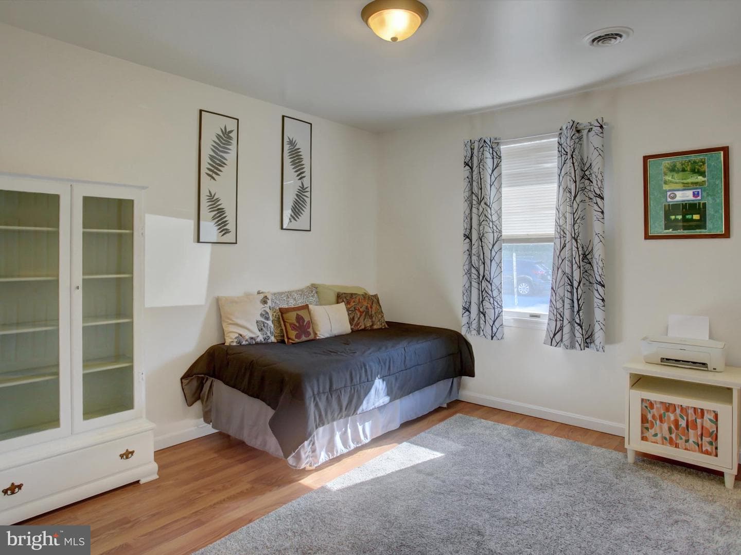 403 Sunny Drive photo 25