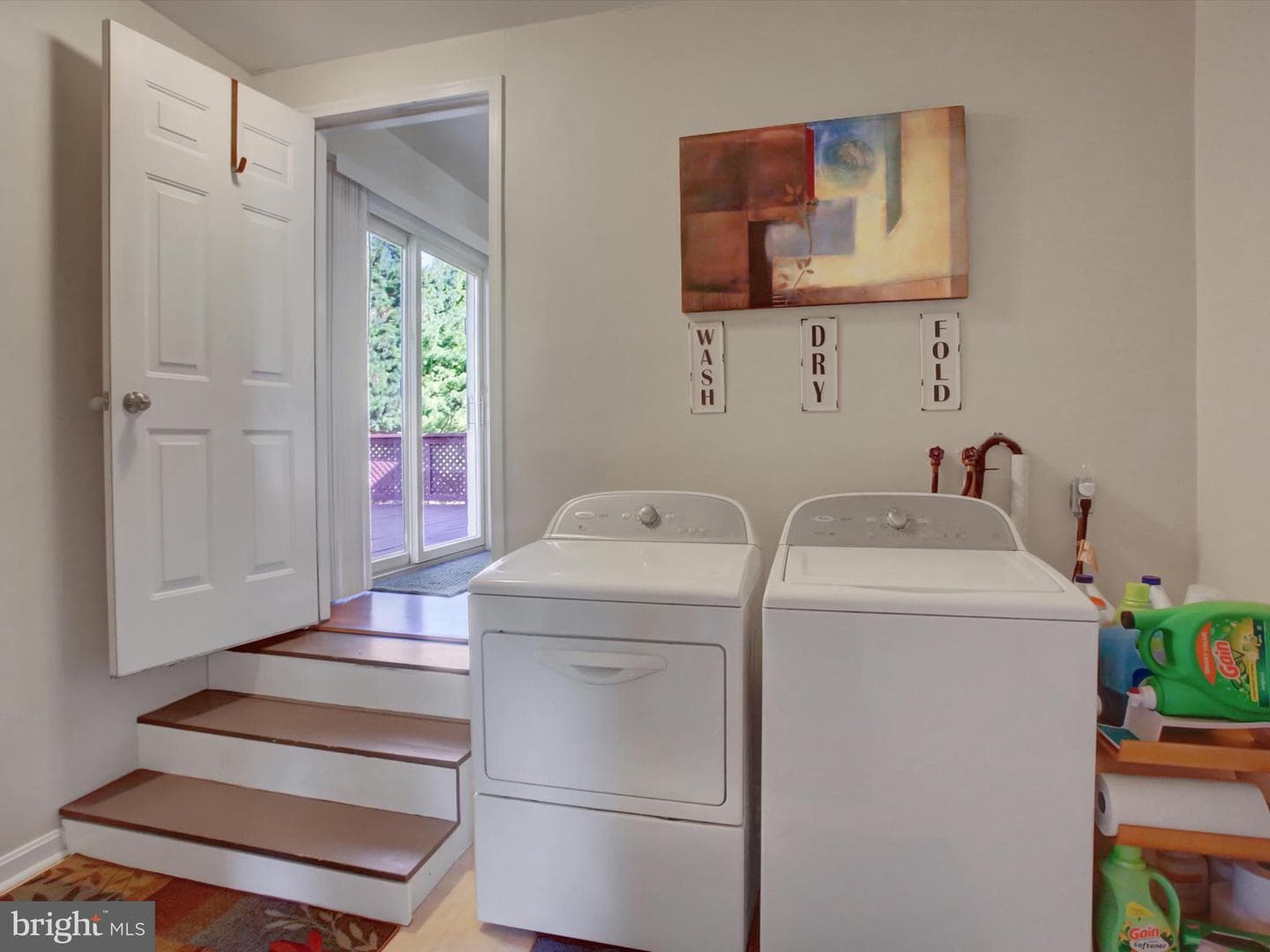 403 Sunny Drive photo 47