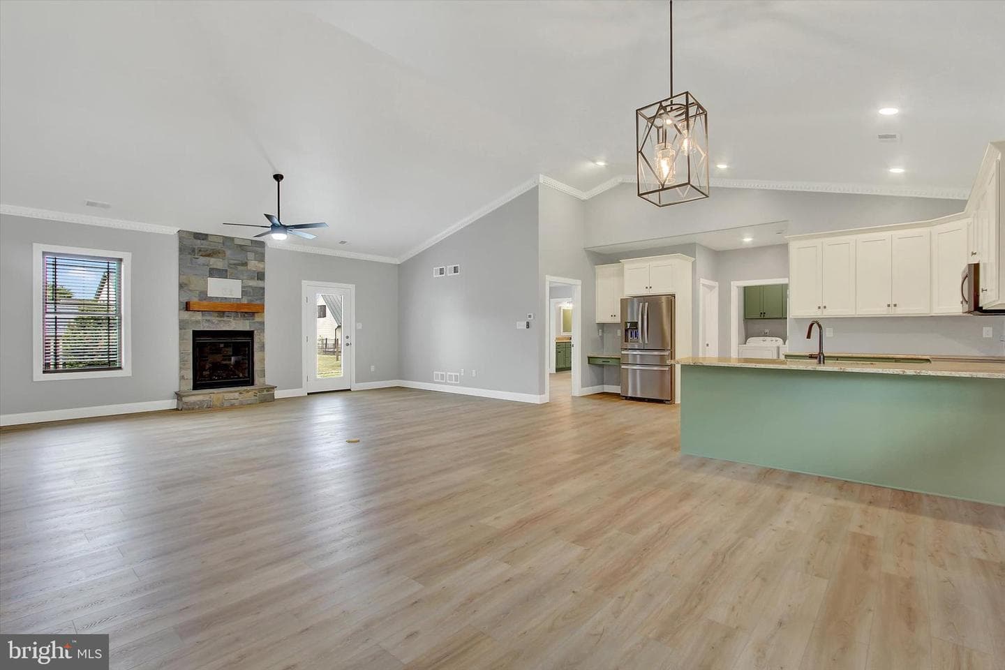 13189 Seneca Drive photo 13