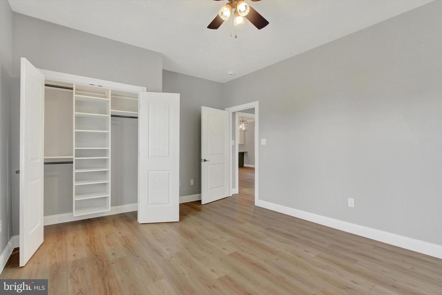 13189 Seneca Drive photo 32