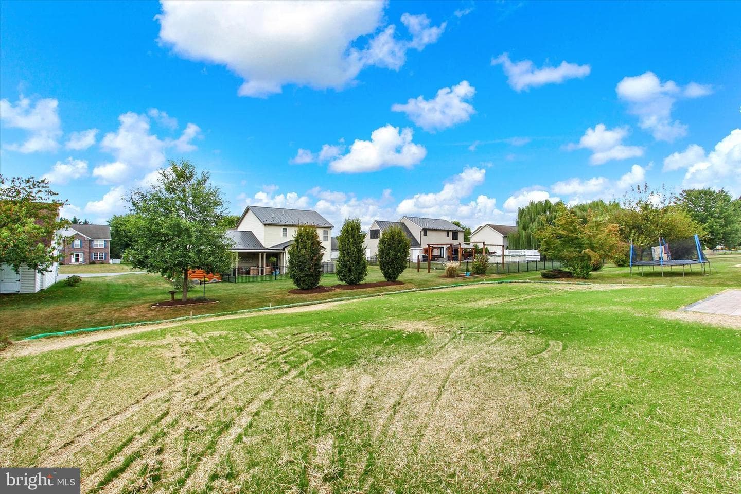 13189 Seneca Drive photo 36