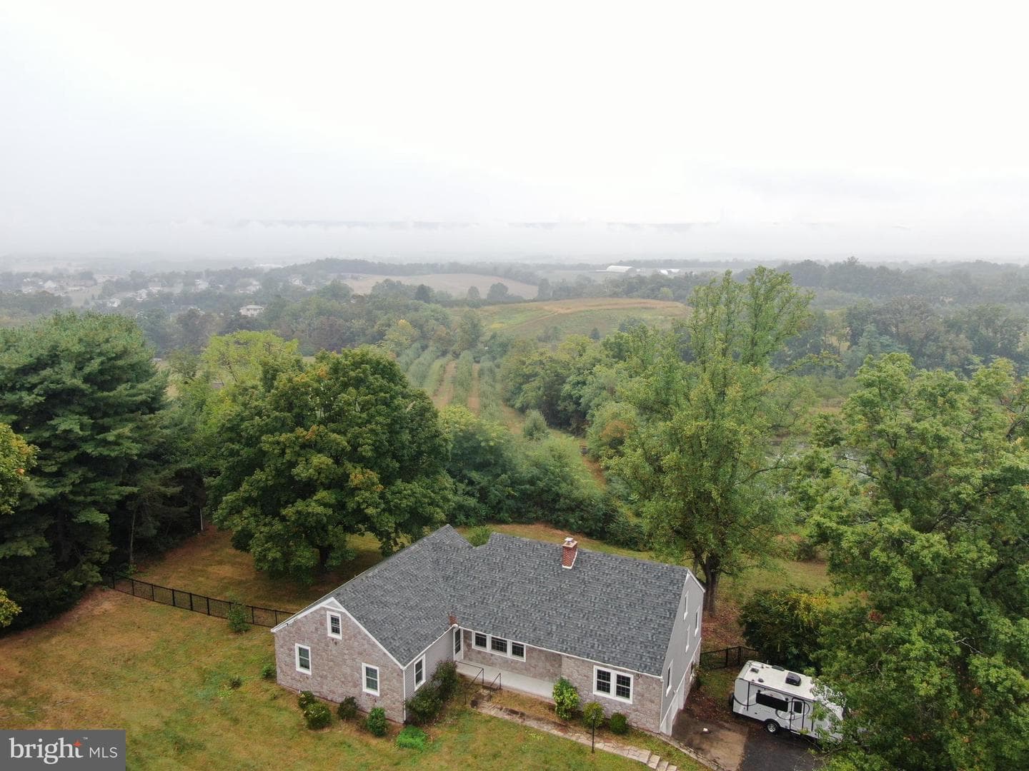 2381 Lincoln Way West photo 4