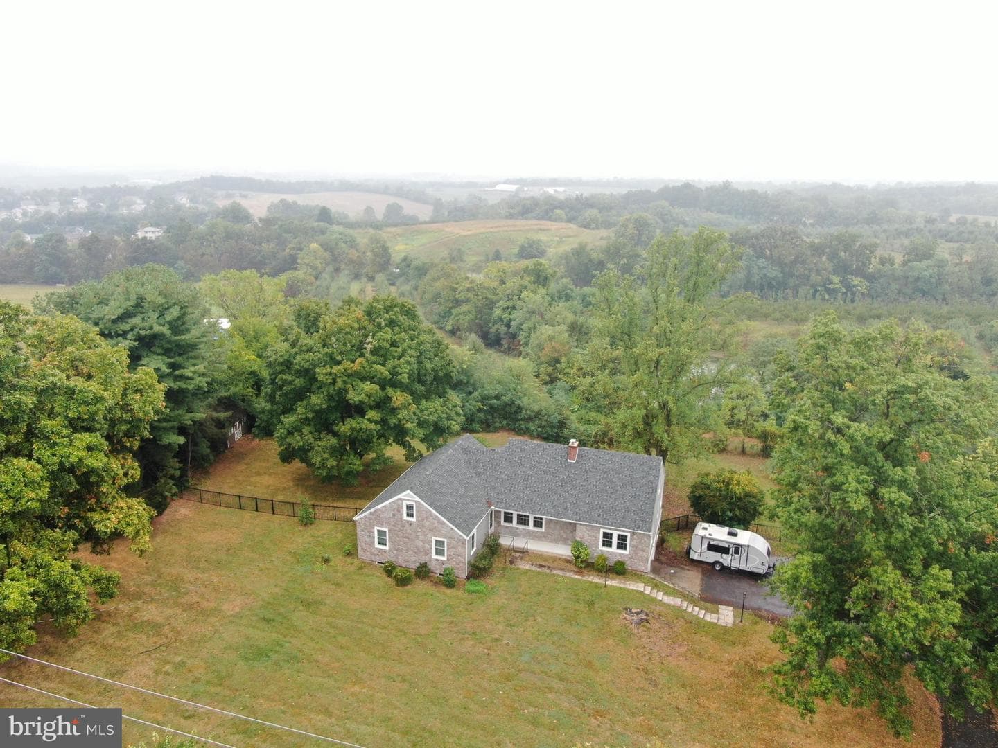 2381 Lincoln Way West photo 5