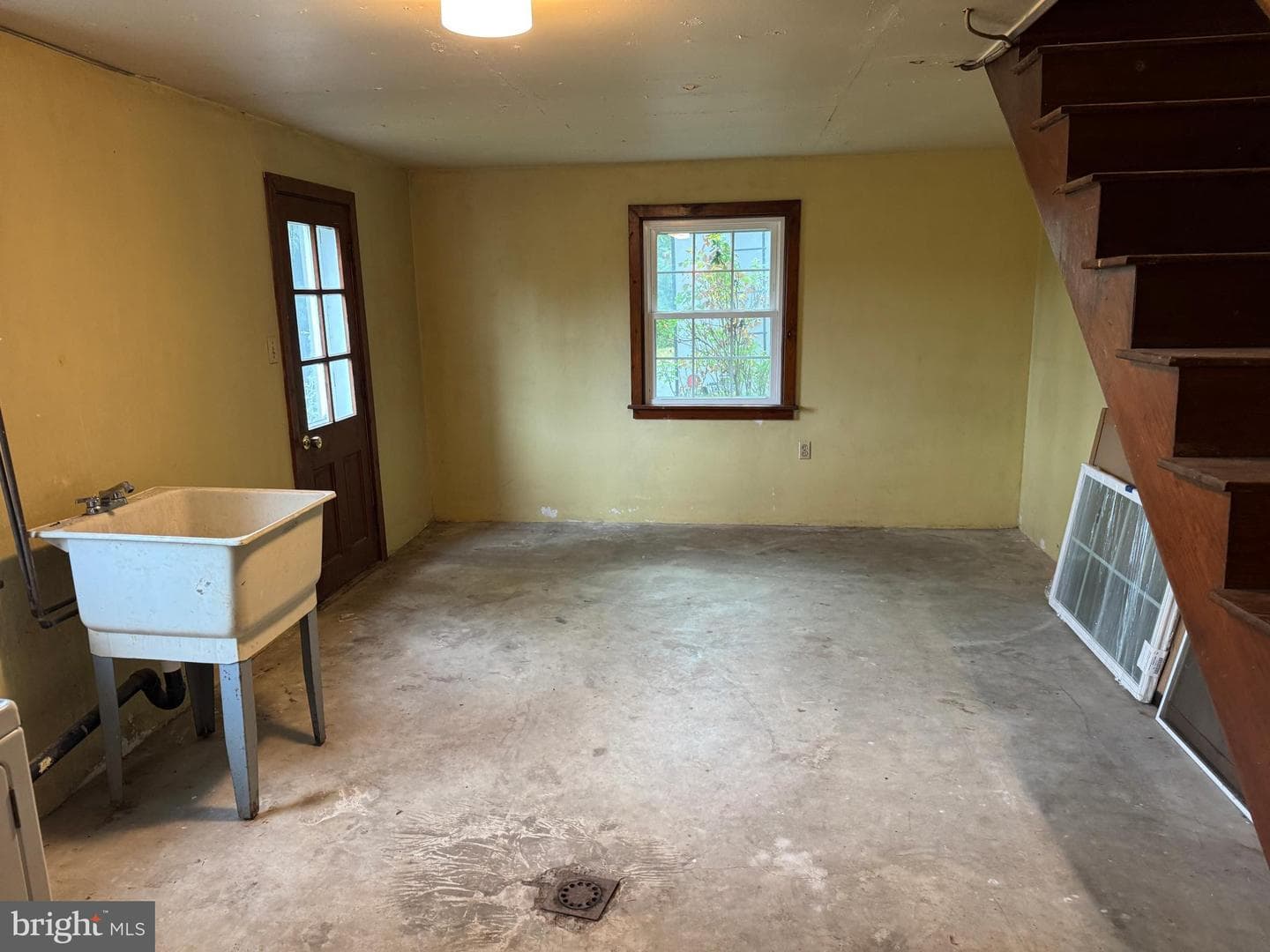 2381 Lincoln Way West photo 66