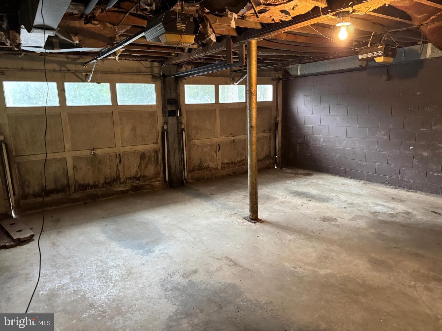2381 Lincoln Way West photo 69
