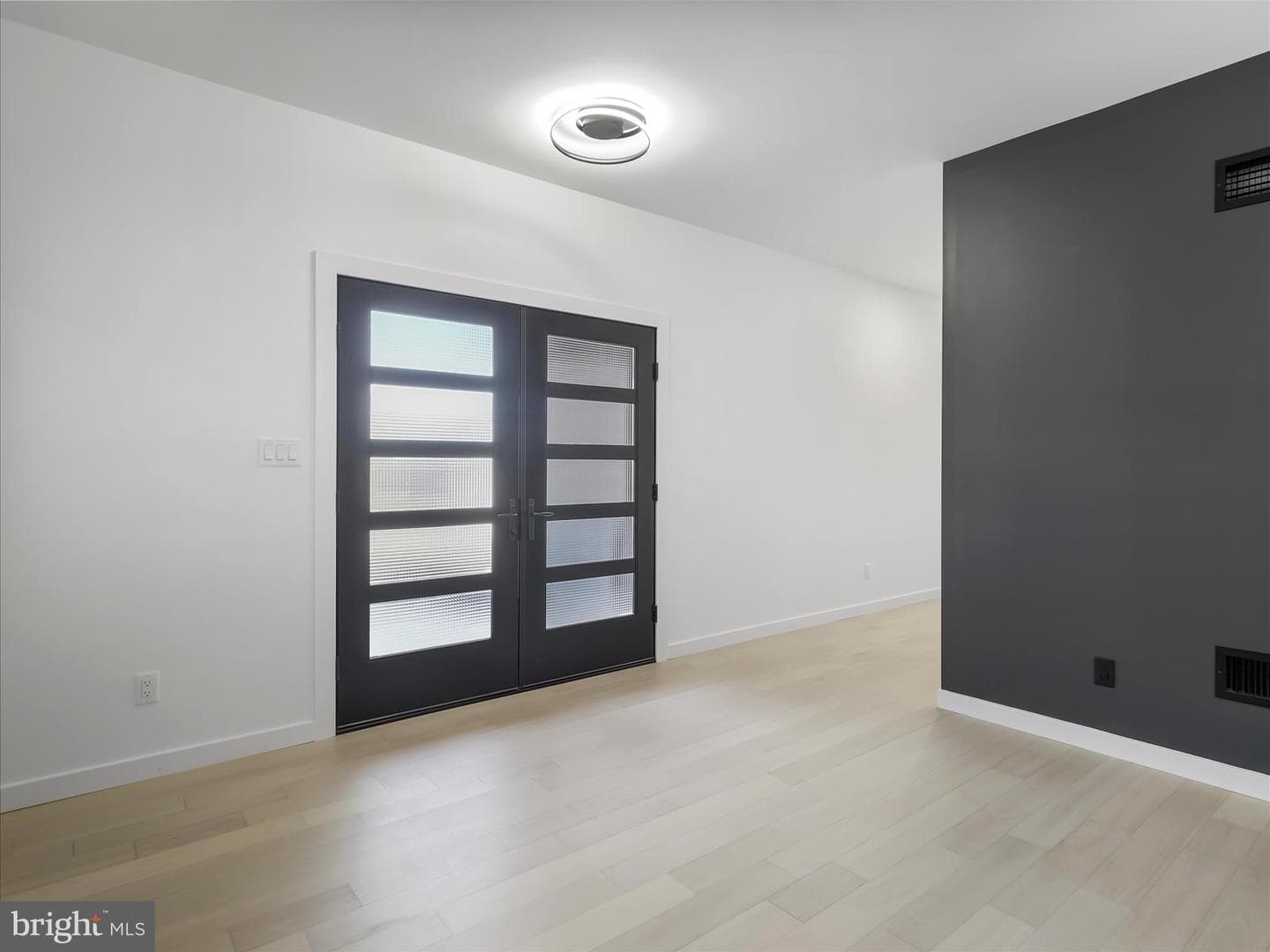 1868 Carrera Drive photo 6