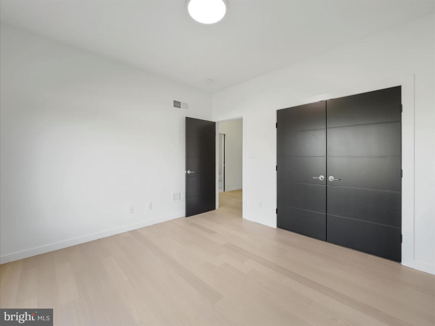 1868 Carrera Drive photo 9