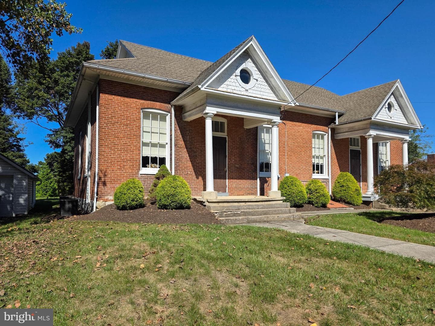 171 East Avenue photo 25